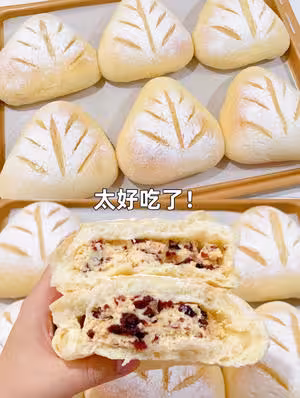 蔓越莓乳酪軟歐包｜超愛這個配方
