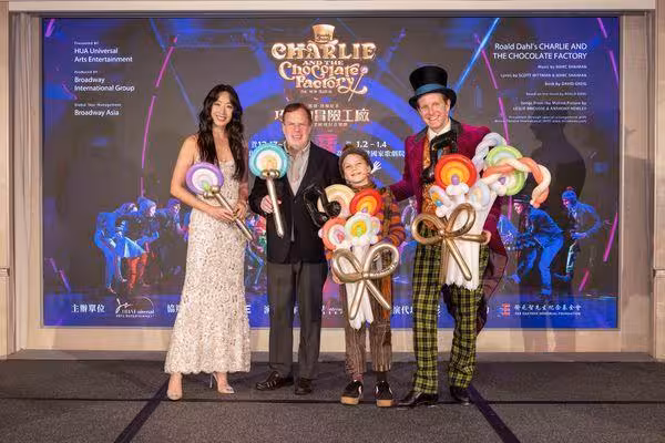 隋棠胖8kg近況曝光! 貼身洋裝「狂秀S形火辣曲線」親揭增重原因