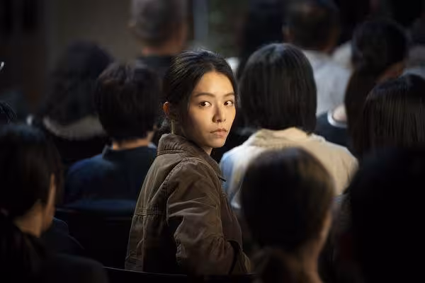 宋芸樺合體蔡凡熙「現身信義區打工」 林柏宏幫拭淚…根本偶像劇