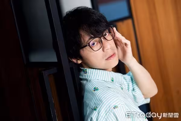 HowHow鮮少放閃原因曝!感性謝鄧福如「為家庭放棄掌聲」心裡話全說了