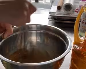 廣式月餅（紋路清晰的秘密）