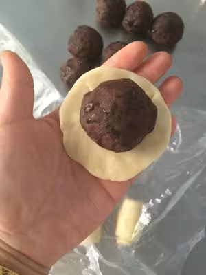 蛋黃酥（放置幾天也很酥）