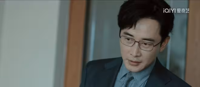 《目之所及》:蘇牧凡太慘!一生不被愛,淪為替身,死後仍被算計