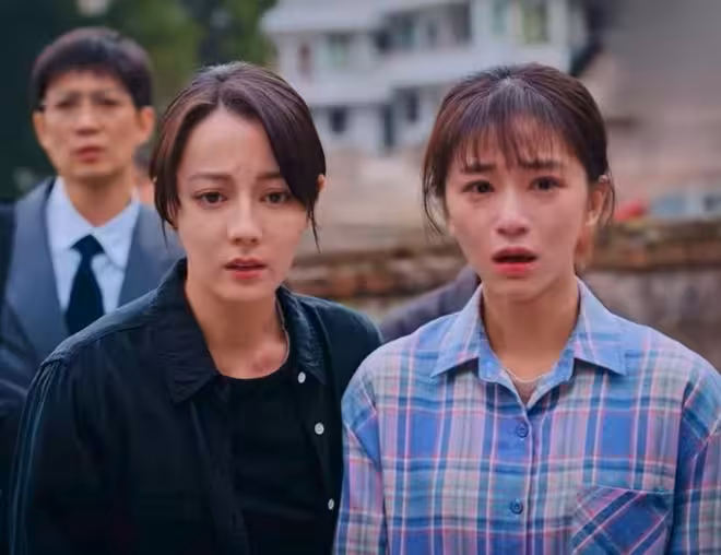 《利劍玫瑰》:收官,3人零差評,2人升咖,1人翻紅,只他被罵慘