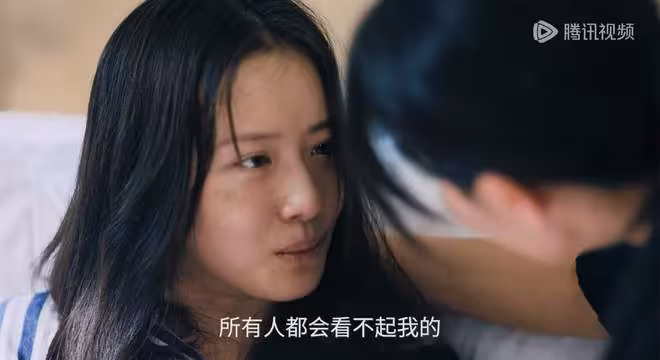 《利劍玫瑰》:鄭薇薇被拐案為何影響最大?看看原型的結局就懂了