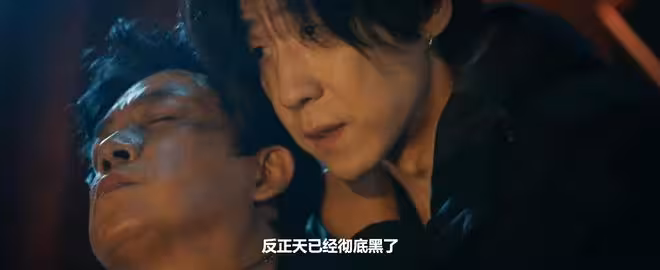 白夜破曉:看懂施局跟軍火販子的情史,才知他對關宏峰藏著多大仇