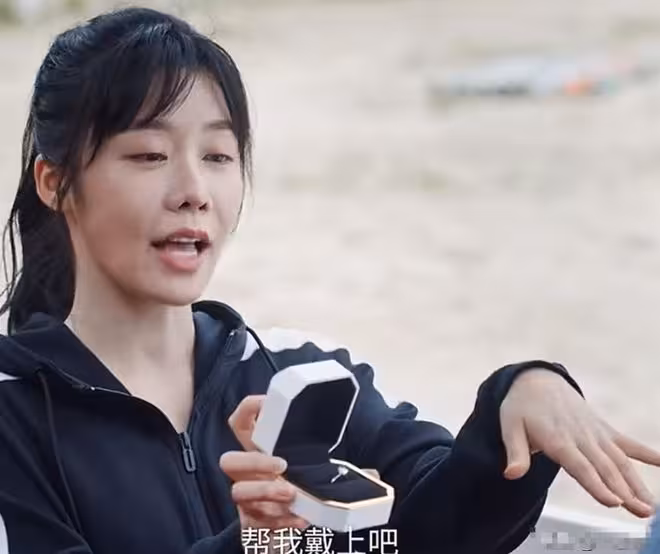 《好團圓》直到高平出軌小師妹,向前才知,她的博士老公有多渣