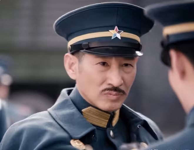 成毅首部諜戰劇來了!《深潛》被桃廠抬上桌,王勁松張天陽成亮點