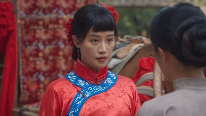 生萬物:看到鐵頭睡了傻挑卻不承認,才知銀子把初夜給他是個笑話