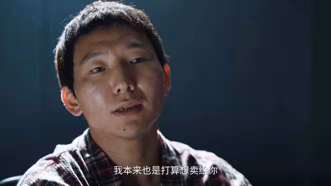 《利劍·玫瑰》女孩幫買衛生巾被拐,遇到這種情況該如何破局?