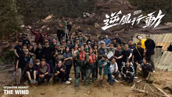 角頭改行開戰鬥機!鄭人碩被贊「台帥代表第一人」駕駛黑鷹超痛苦