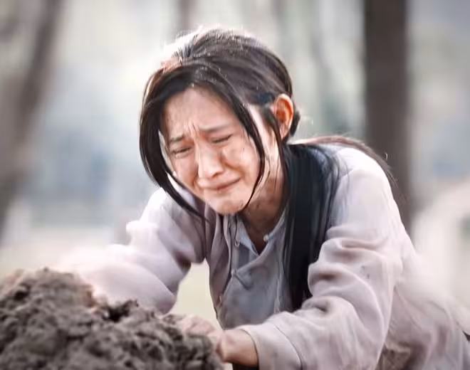 《灼灼韶華》演技排名太卷!熱依扎葬女哭戲封神,為何只能排第五