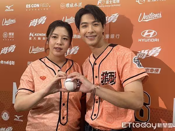 連晨翔陪愛妻進產房!曝女兒很會踢「想好小名」劉品言一聽翻白眼