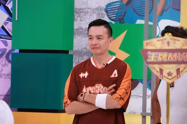 羅志祥自豪「小乃哥」點名開戰小鍾! 見一幕爆氣:是有多大的仇
