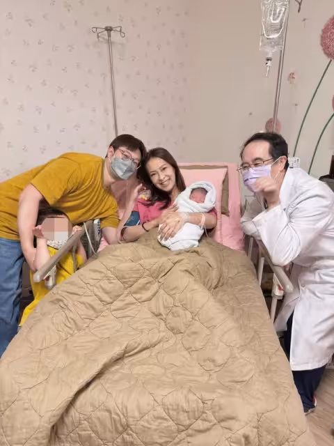 陳瑋薇順產喜迎二寶！　「自然產輕鬆生」八弟驚呼：要不生到8個