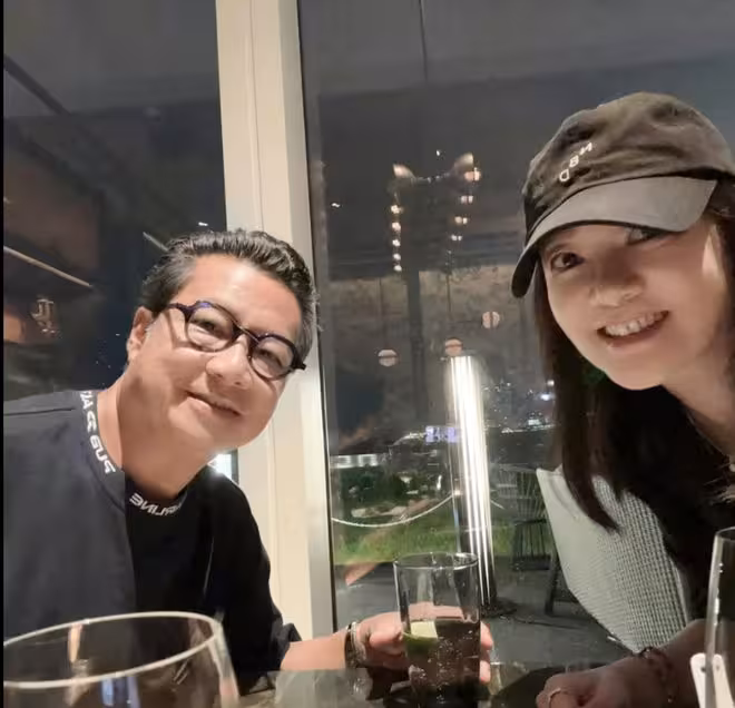TVB男星曾演《封神榜》紂王!太太59歲近照曝光!結婚多年不生小孩!