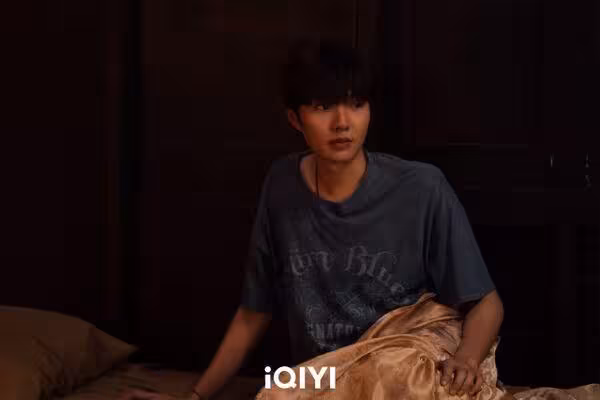 獨/拍戲前要拜地基主!「最帥巫師」Keng《靈魂重生》用真咒 離開片場不敢念