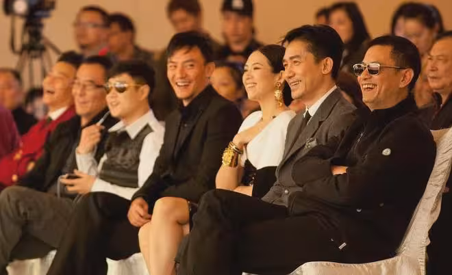 演都不演了?王家衛風波發酵,錄音只是冰山一角,靳東陳道明遭殃
