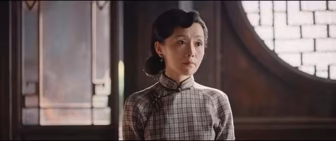《灼灼韶華》周燕被扔黃浦江喂魚，褚韶華才知心軟差點害死自己