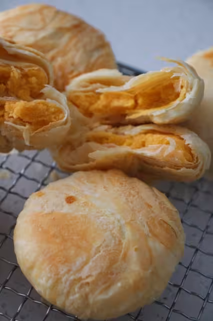 酥到掉渣渣｜好吃的黃莊月餅在家做起來