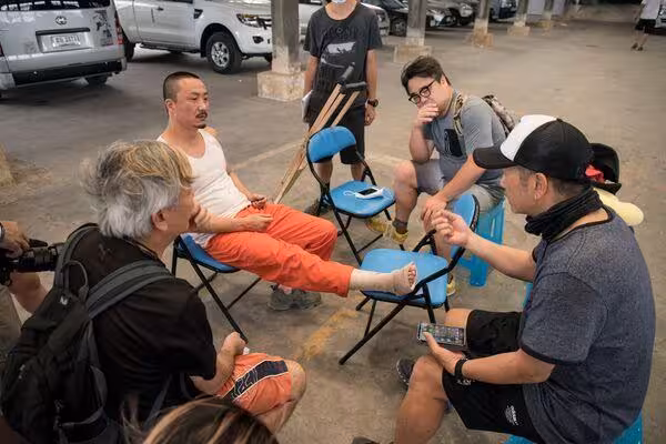 鄭中基拍戲意外骨裂!痔瘡「爆掉」褲子全血急返香港開刀