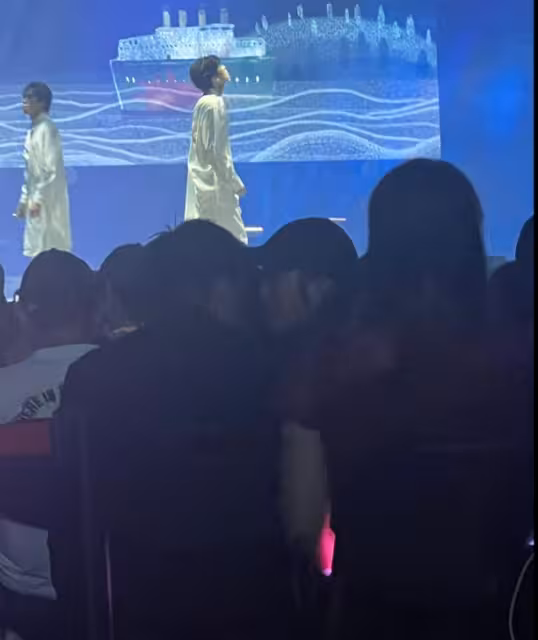 TVB港姐與上位小生戀情再曝光!合體看演唱會表現親密!被發現後蔡思貝火速頂上