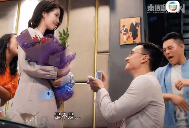 TVB港姐與上位小生戀情再曝光!合體看演唱會表現親密!被發現後蔡思貝火速頂上