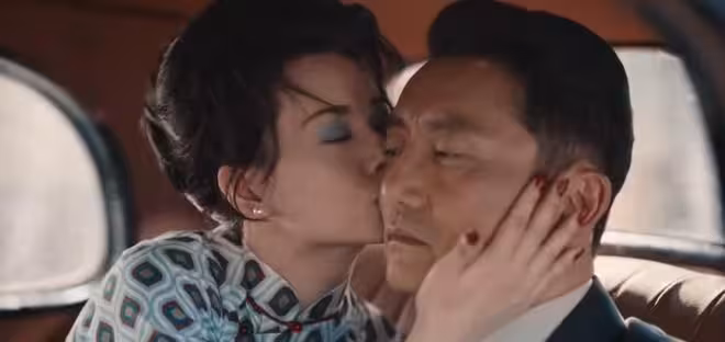 《灼灼韶華》大結局：康二妞出賣褚韶華，最後是付出了代價