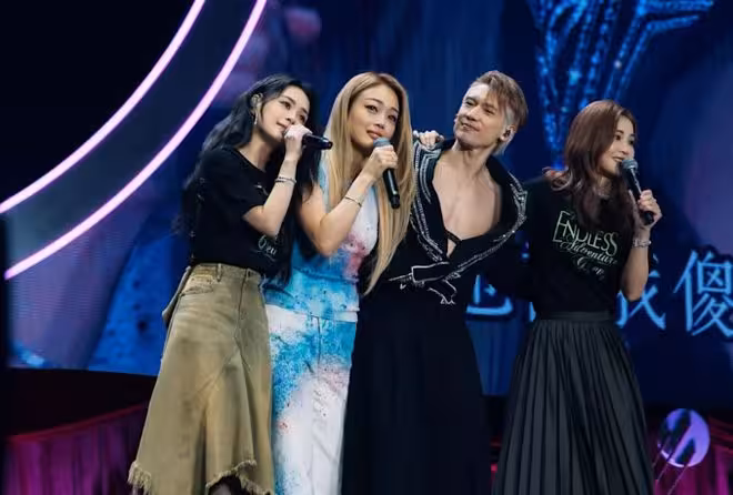 關智斌演唱會半裸秀身材!與容祖兒、Twins合唱金曲!張致恆無奈發表評論!