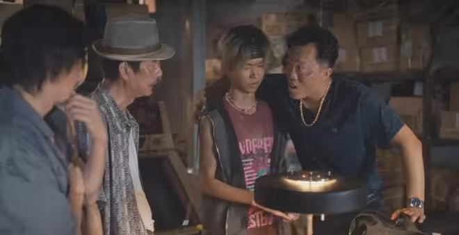 《圍獵》：為啥多仔給牟森當騾子，還能成警方線人