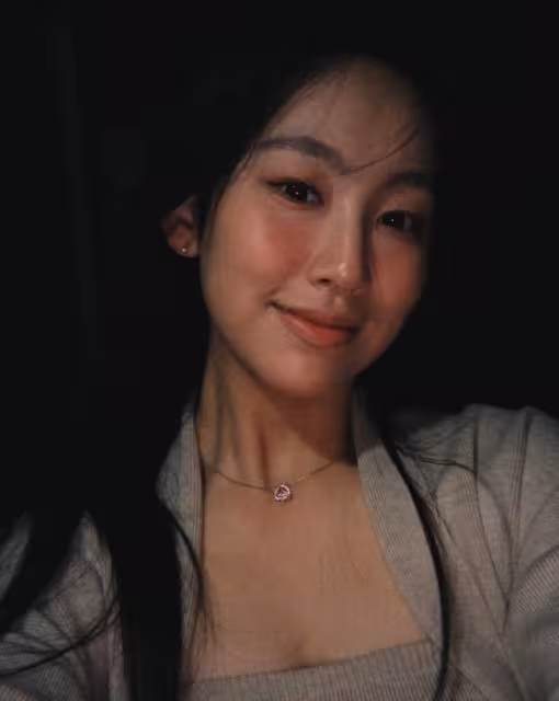 TVB前女星被雪藏後宣布正式復出！自組公司否認簽約英皇！談TVB強忍淚水！
