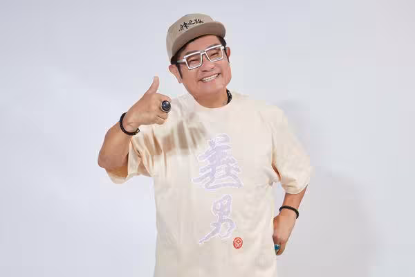 許效舜進演藝圈「靠神明指引」！　自爆是上天的郵差：協助處理人間事務