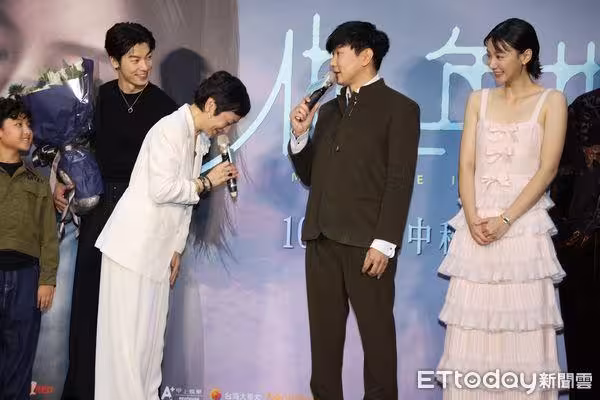 直擊/林俊傑「罹心臟病後」近況曝光!現身突襲信義區 許光漢、張艾嘉全嚇傻