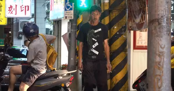 唐治平喪母1年「遊走街頭念念有詞」突出拳!瘦成皮包骨…近況全被拍