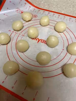 【榴槤吃法】榴槤冰皮月餅