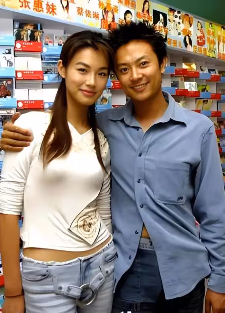 23年後重聚，于娜從「羅晶晶」變胖大嬸，印小天臉上疲憊藏不住