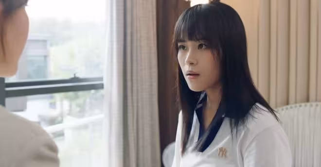 TVB新面孔小花養眼!入行僅1年就火速上位!36歲TVB花旦認她做乾女兒!
