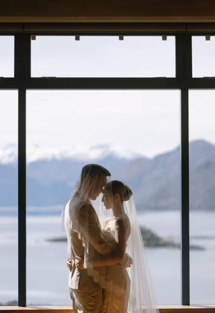 TVB視後突然曬婚照宣布結婚！發文稱「天公對我真好」！舊愛馬國明、陳展鵬回應！