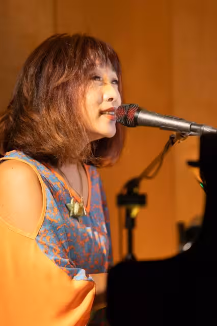 51歲玉女歌手婚後淡出演藝圈 宣告重返歌壇...近照美成這樣
