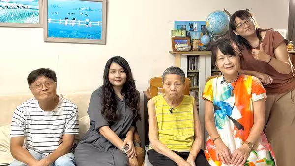 金曲歌后「高齡母失智多年」! 謝尪神隊友分擔照顧責任