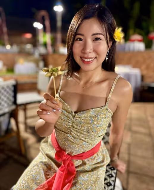 恭喜!TVB前索爆新聞小花獲男友巨鑽求婚!曾曬父親照片澄清非TVB高層