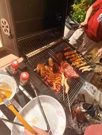 何超蓮「224坪山頂豪宅」罕曝光!過中秋PO獨照網問:怎麼不見老公