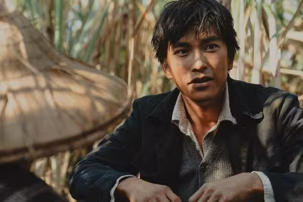 曾敬驊狂嗑20顆地瓜「猛放10秒臭屁」! 竟還被方郁婷贊暖男