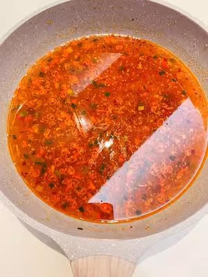 跟四川朋友學的水煮肉片 這也太香了！！