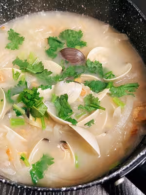 蘿蔔鮮貝湯，冬天喝它太舒服了