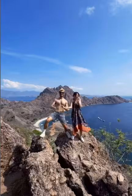 TVB女星罕見曬性感泳裝!結婚周年竟與另一猛男手牽手!直呼折騰累到不行!