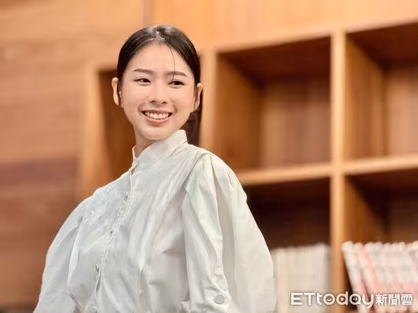林依晨師妹入圍金鐘新人「想帶馬登紅毯」 被問10萬獎金笑倒了!