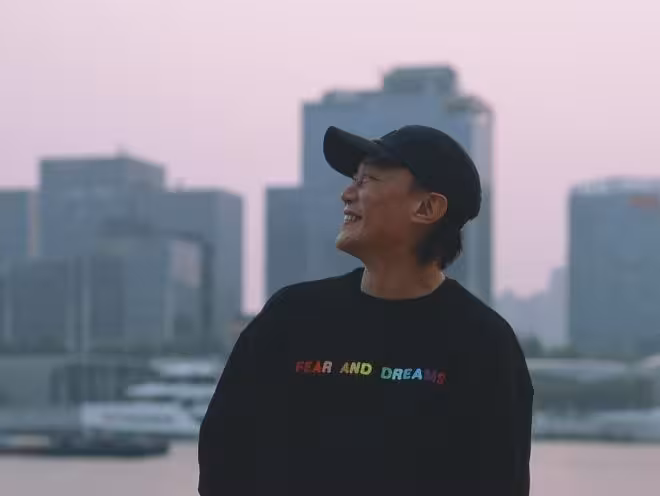 陳奕迅自爆飽受焦慮症困擾!曾遭遇欺凌,被塞進垃圾桶