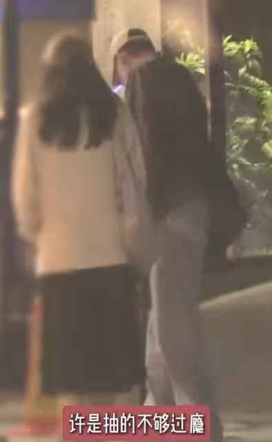 辛柏青消失五個月現身一個舉動敗壞好感，身邊長發美女引人熱議