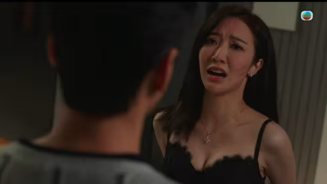 TVB港姐自曝拍戲愛上大31歲視帝!大讚對方很有爸爸感覺!曾擔心演的不像情侶